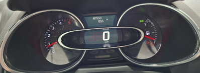 Renault Clio dCi 8V 75 CV 5 porte Moschino Zen (15)
