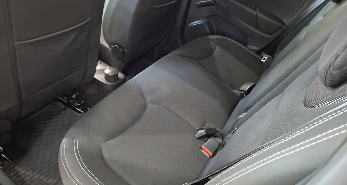 Renault Clio dCi 8V 75 CV 5 porte Moschino Zen (19)