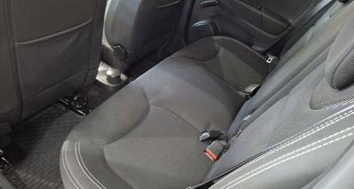 Renault Clio dCi 8V 75 CV 5 porte Moschino Zen (19)