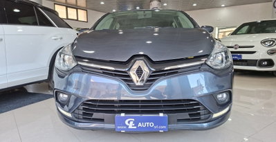 Renault Clio dCi 8V 75 CV 5 porte Moschino Zen (5)
