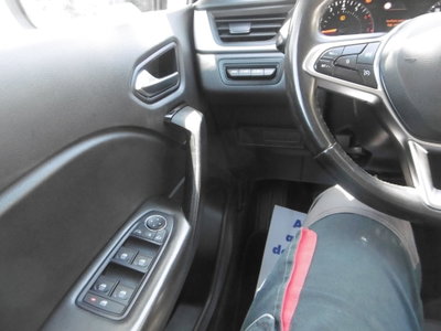 Renault Captur TCe 90 CV Business (13)