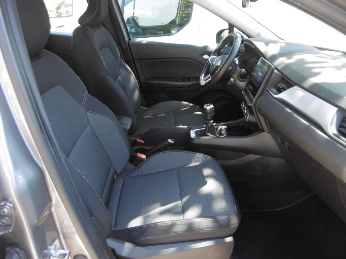 Renault Captur TCe 90 CV Business (14)
