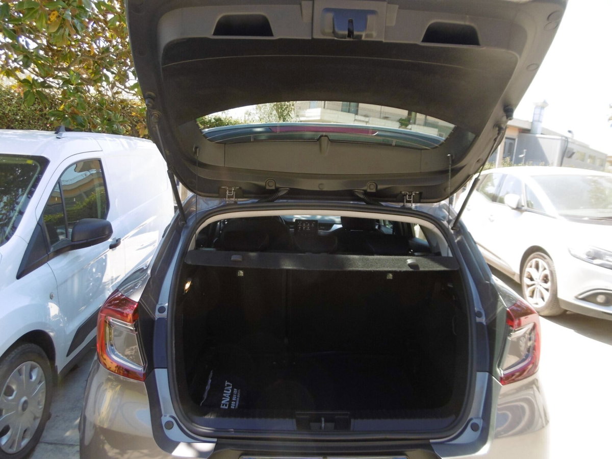 Renault Captur TCe 90 CV Business (19)