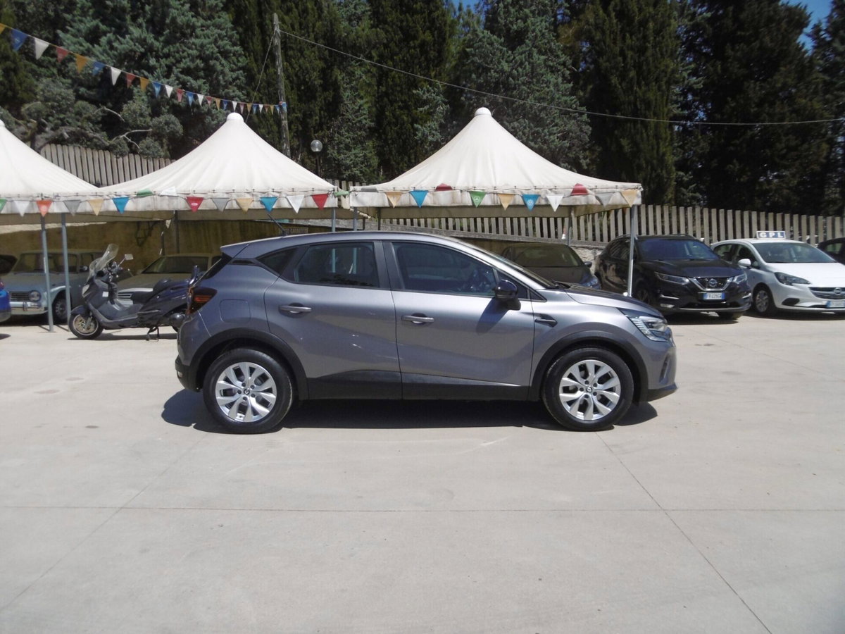 Renault Captur TCe 90 CV Business (4)