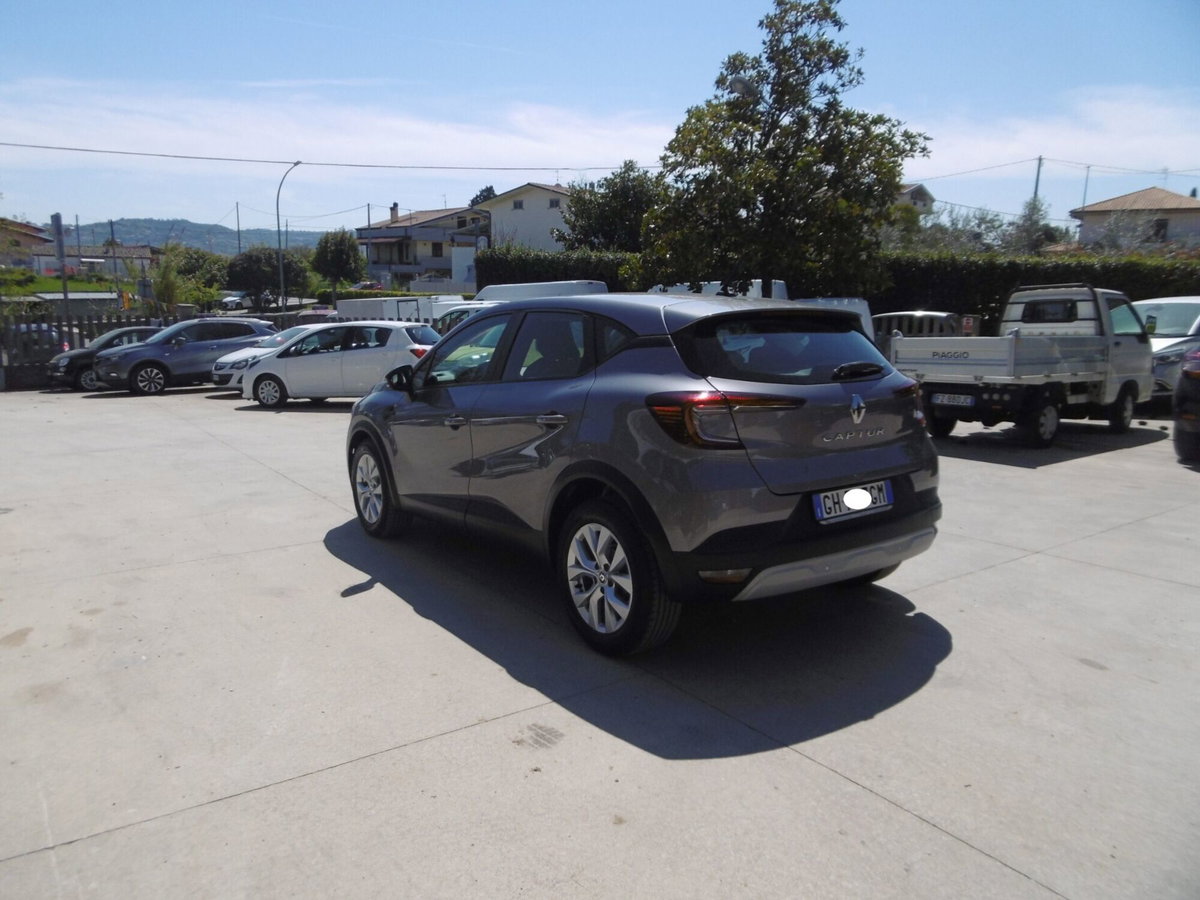 Renault Captur TCe 90 CV Business (7)