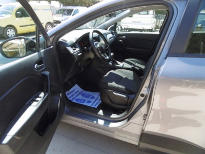 Renault Captur TCe 90 CV Business (9)