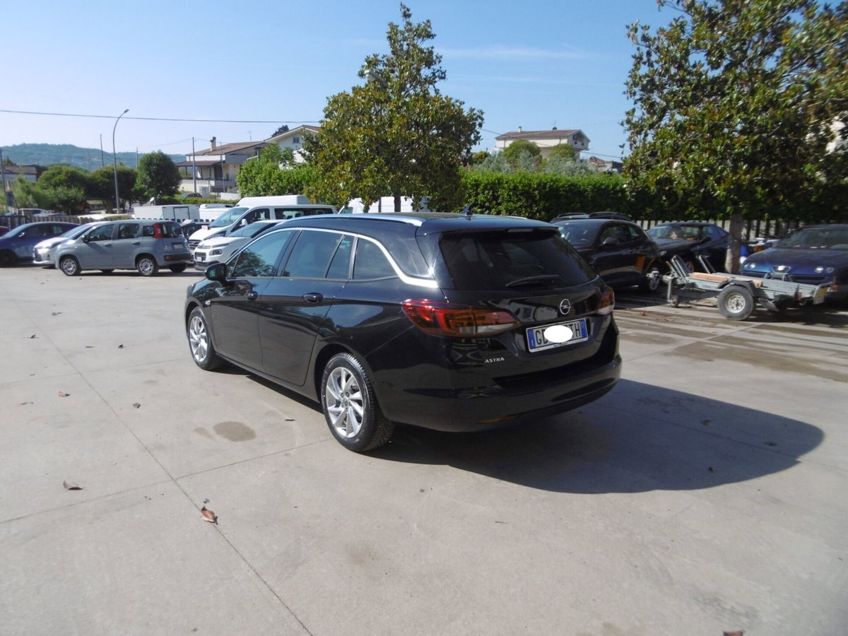 Opel Astra Station Wagon 1.5 CDTI 122 CV S&S AT9 Sports Ultimate (7)