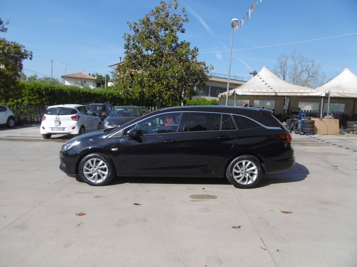 Opel Astra Station Wagon 1.5 CDTI 122 CV S&S AT9 Sports Ultimate (8)