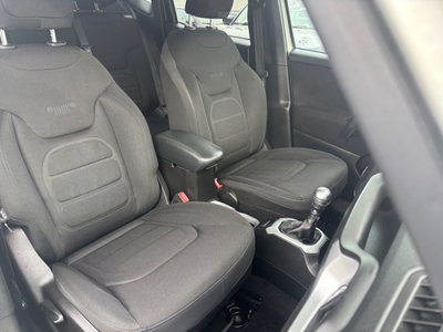 Jeep Renegade 2.0 Mjt 140CV 4WD Active Drive Limited (13)