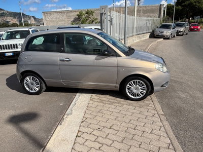 Lancia Ypsilon 1.2 Argento (5)
