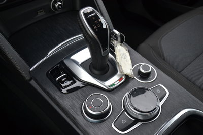Alfa Romeo Stelvio Stelvio 2.2 Turbodiesel 160 CV AT8 RWD Super Business (8)