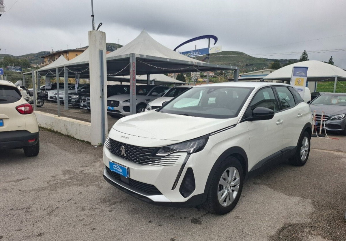 Peugeot 3008 BlueHDi 130 S&S EAT8 Active Pack
