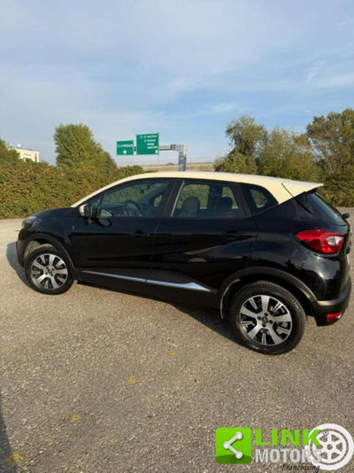 Renault Captur dCi 8V 90 CV Business (2)