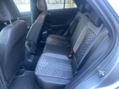 Volkswagen T-Roc 1.5 tsi R-Line dsg (8)