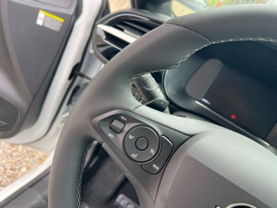 Opel Corsa 1.2 GS s&s 100cv at8 (12)