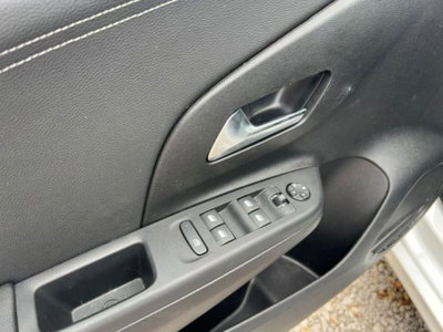 Opel Corsa 1.2 GS s&s 100cv at8 (6)
