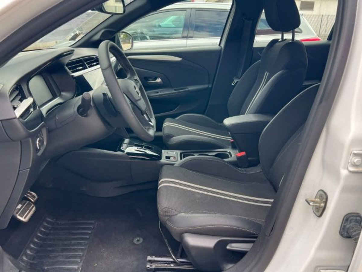 Opel Corsa 1.2 GS s&s 100cv at8 (7)