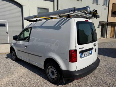 Volkswagen Caddy 2.0 TDI 122 CV 4MOTION Trendline (11)
