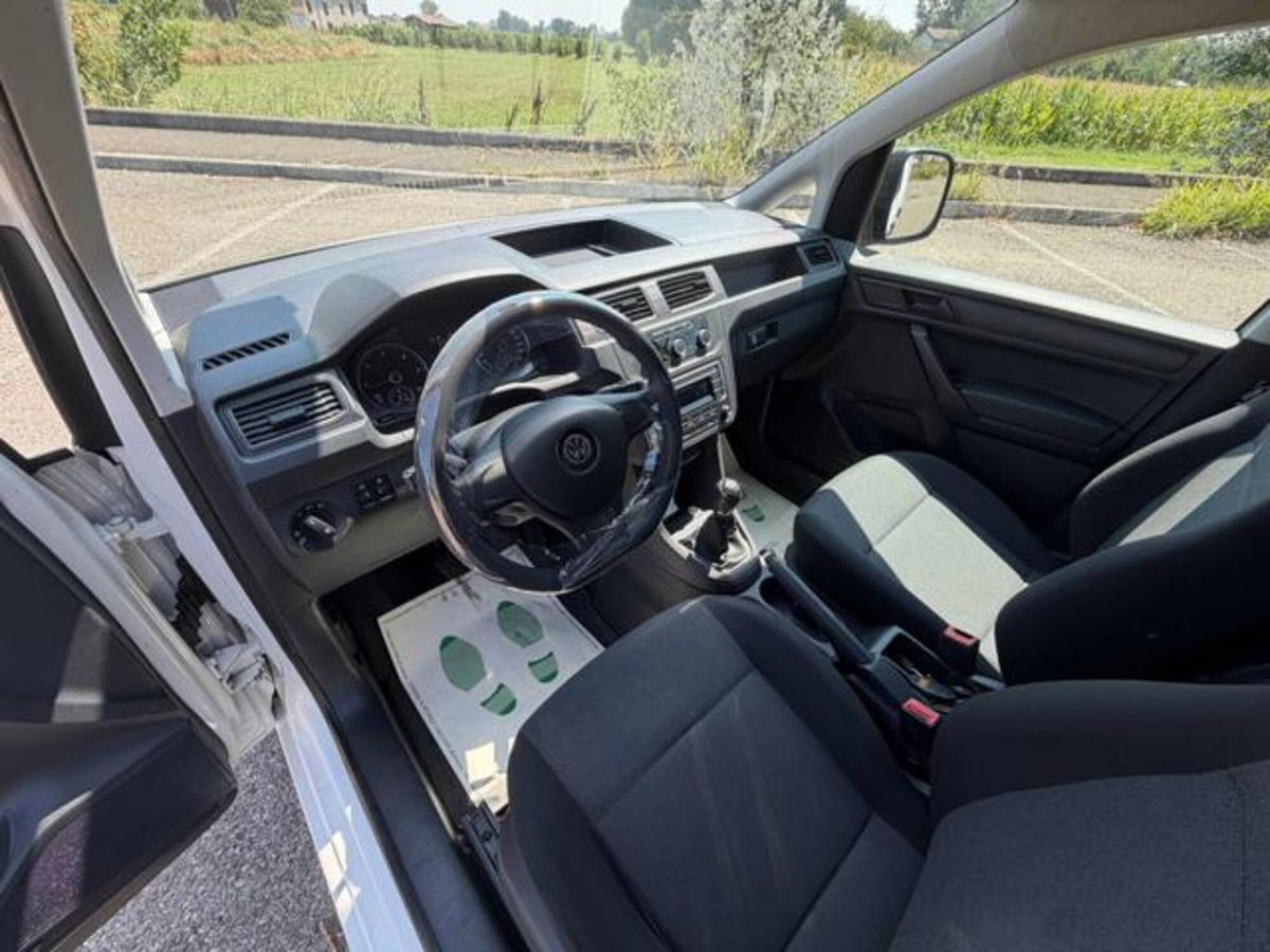 Volkswagen Caddy 2.0 TDI 122 CV 4MOTION Trendline (14)