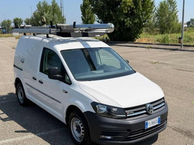 Volkswagen Caddy 2.0 TDI 122 CV 4MOTION Trendline (19)