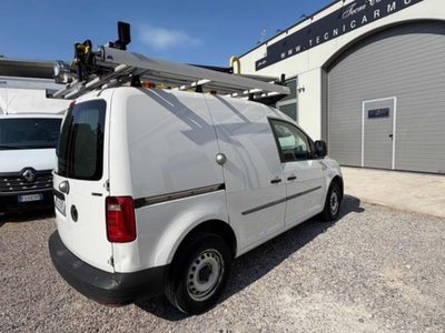 Volkswagen Caddy 2.0 TDI 122 CV 4MOTION Trendline (9)