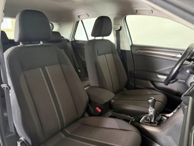 Volkswagen T-Roc 1.0 tsi Style 115cv (13)