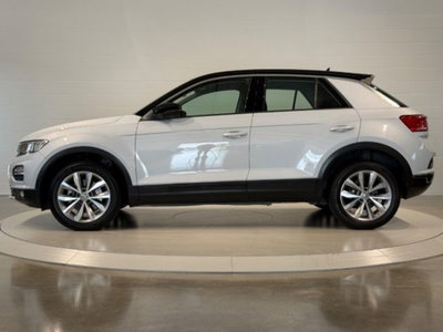 Volkswagen T-Roc 1.0 tsi Style 115cv (2)