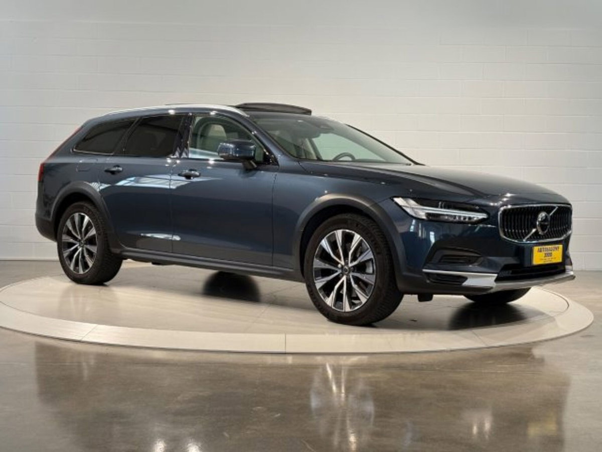 Volvo V90 Cross Country 2.0 b4 Plus awd auto (7)