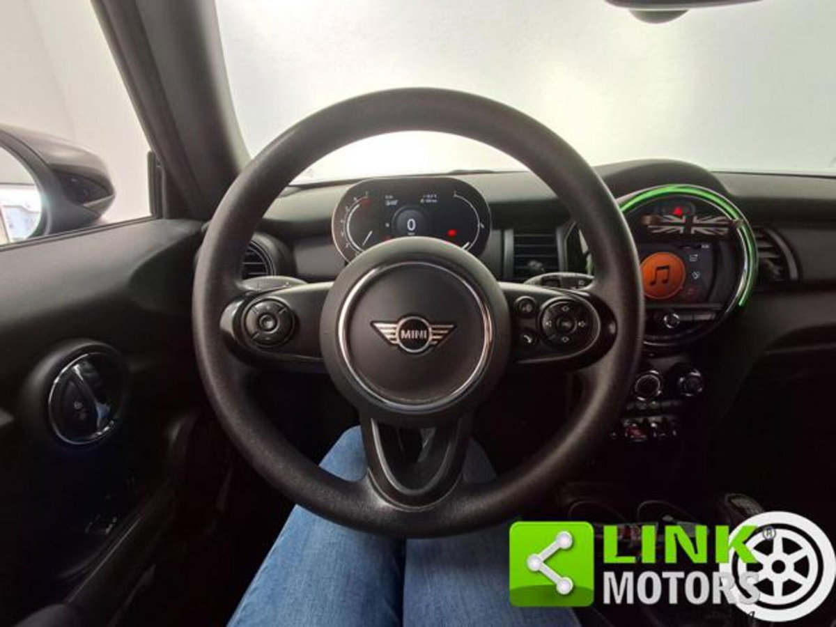 MINI Mini 1.5 One 75 CV Essential (6)