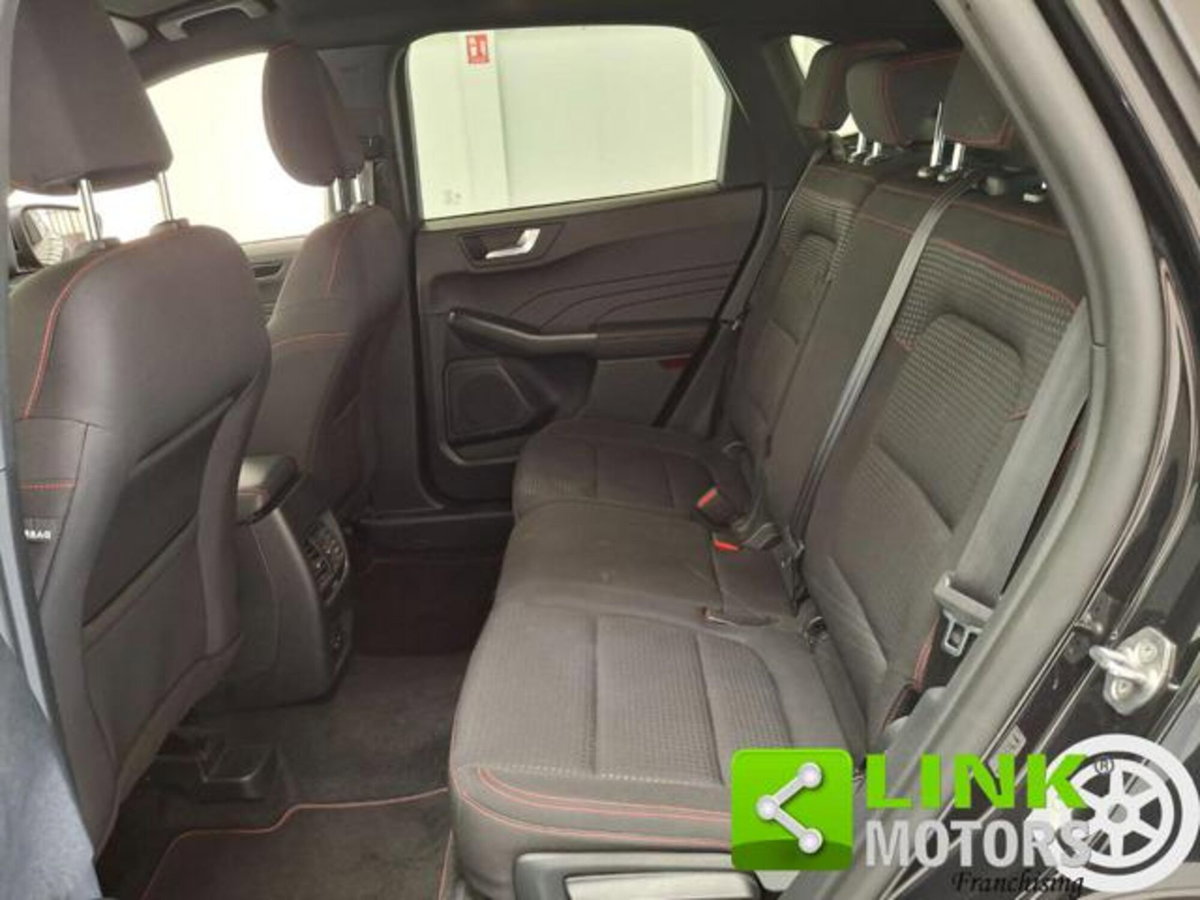 Ford Kuga 1.5 EcoBlue 120 CV 2WD ST-Line (9)
