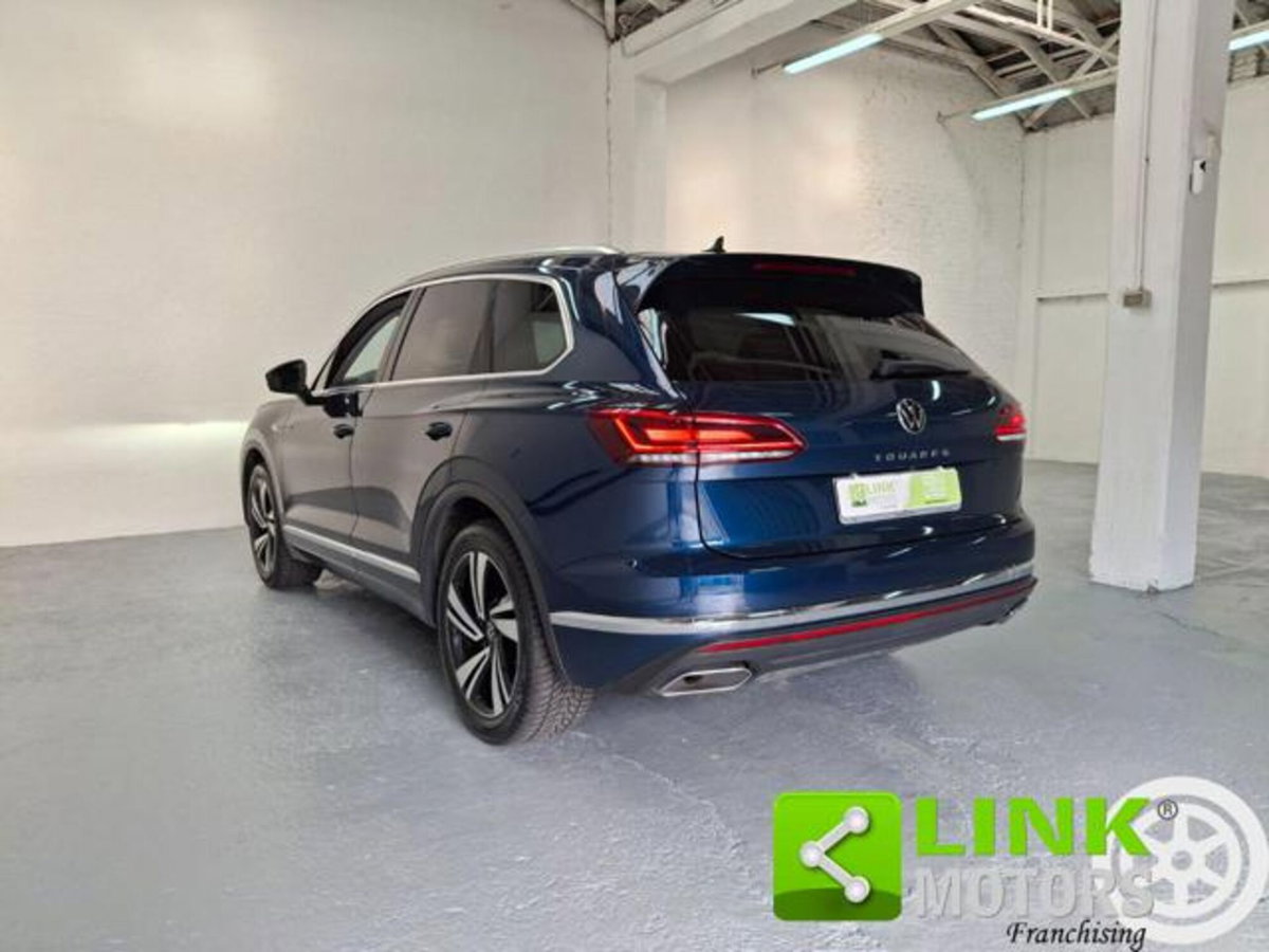 Volkswagen Touareg 3.0 V6 TDI SCR Elegance (13)
