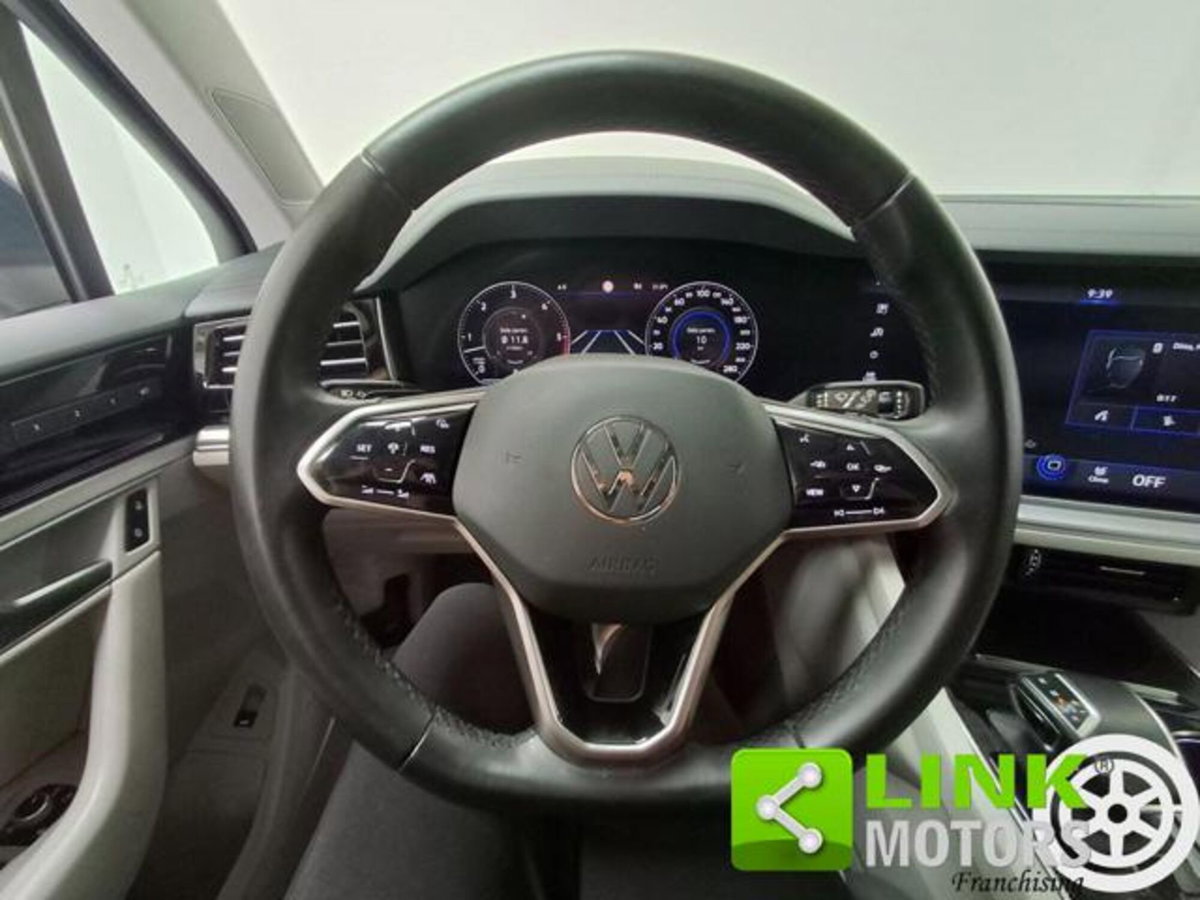 Volkswagen Touareg 3.0 V6 TDI SCR Elegance (6)