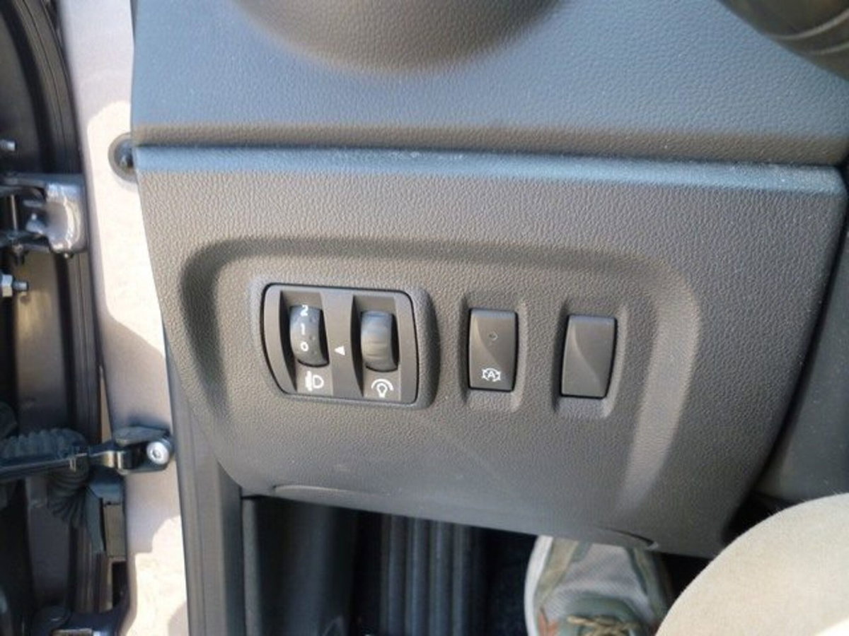 Renault Captur TCe 12V 90 CV Start&Stop Energy Life (19)