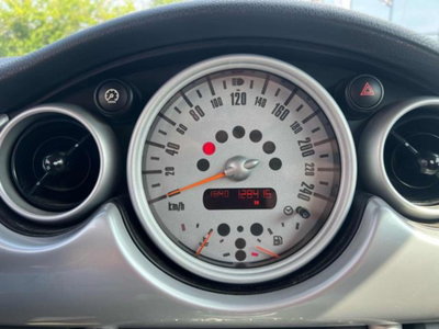 MINI Mini 1.4 tdi One D de luxe (9)