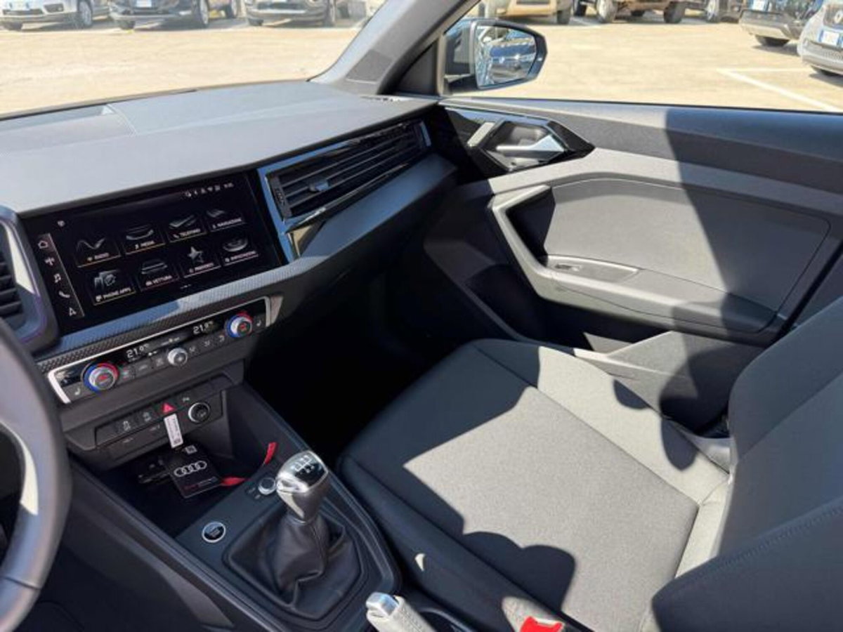 Audi A1 Sportback 25 TFSI Admired (13)