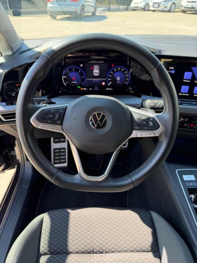 Volkswagen Golf Variant 2.0 tdi Life 150cv dsg (10)