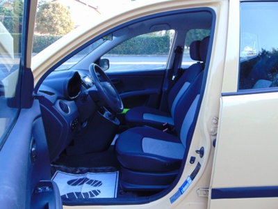 Hyundai i10 1.1 12V Style (15)