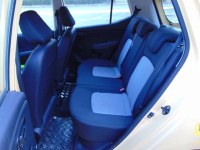 Hyundai i10 1.1 12V Style (19)