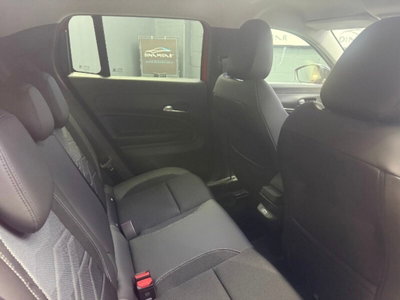 Jeep Avenger 1.2 turbo Summit fwd 100cv (9)