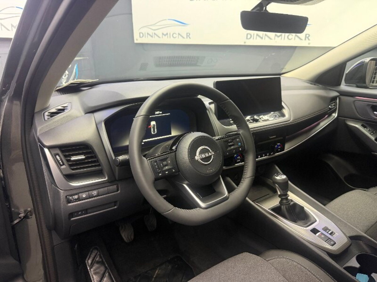 Nissan Qashqai 1.3 mhev N-Connecta 2wd 140cv (9)