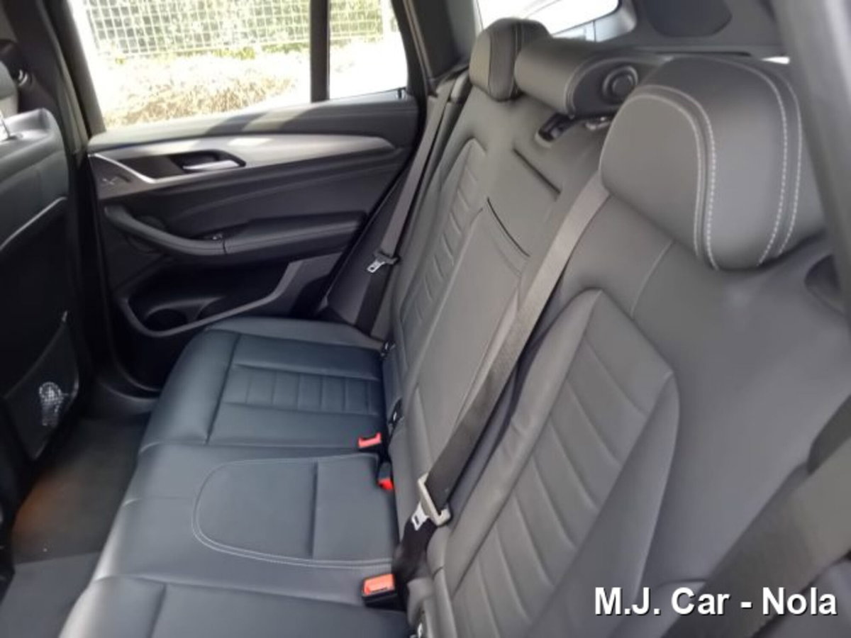 BMW iX3 Impressive (4)