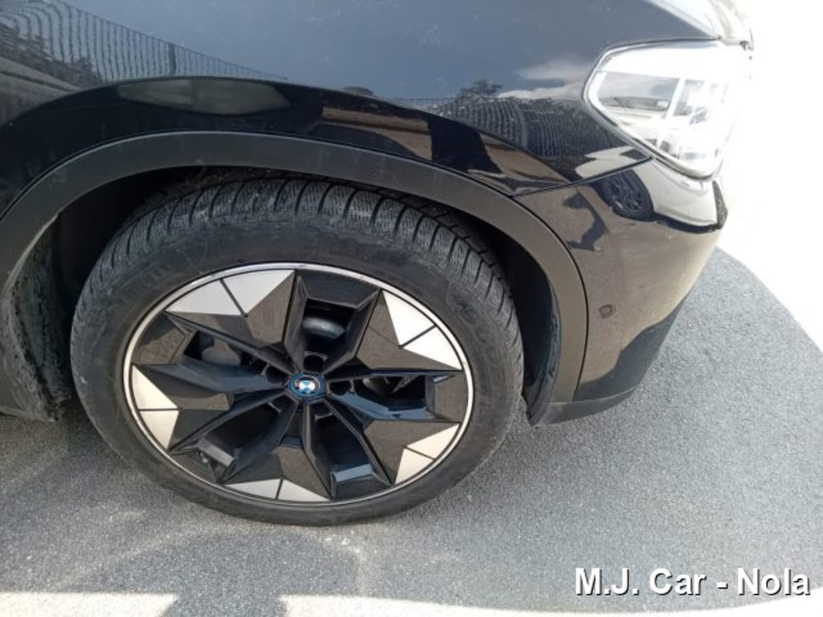 BMW iX3 Impressive (6)