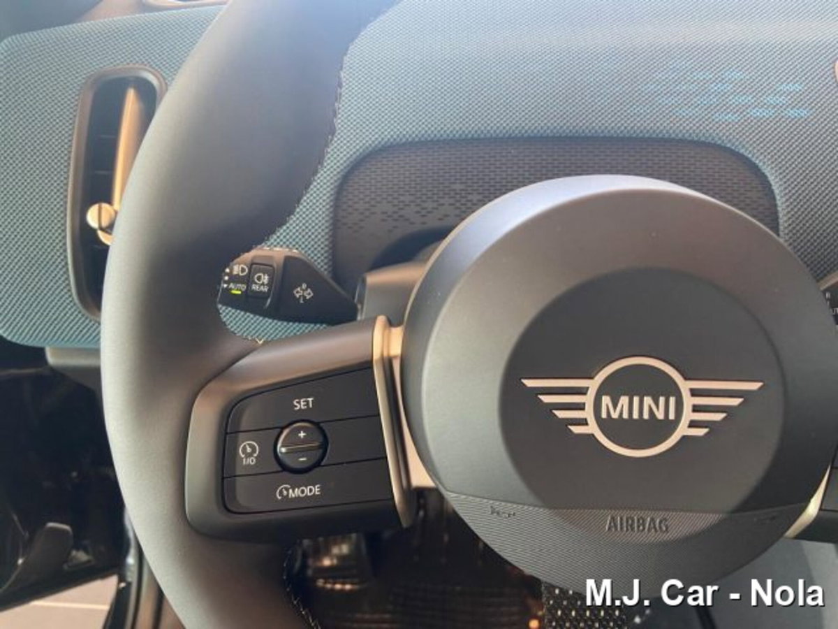 MINI Mini Countryman E Favoured (12)