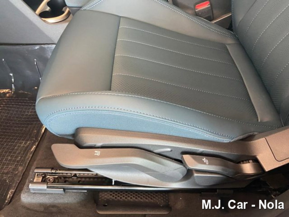 MINI Mini Countryman E Favoured (18)