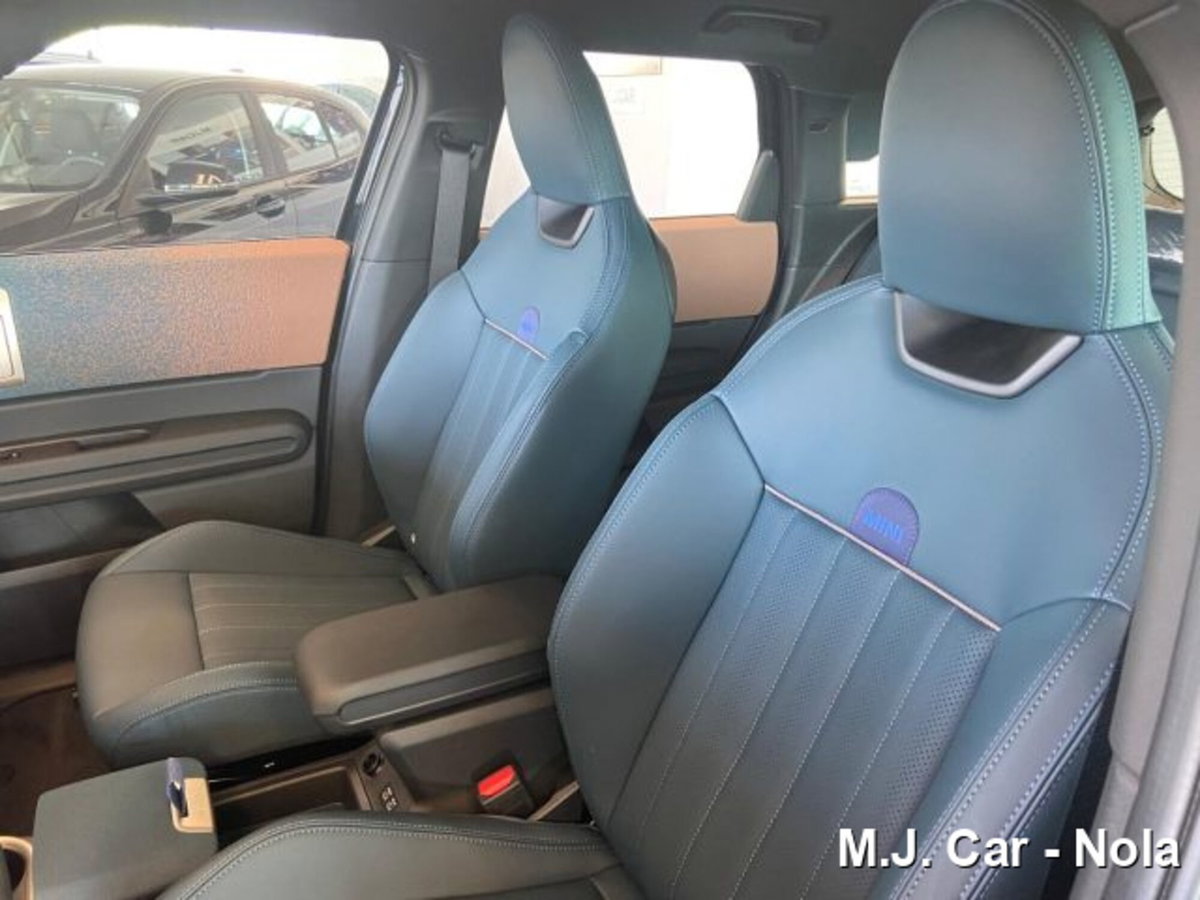 MINI Mini Countryman E Favoured (9)