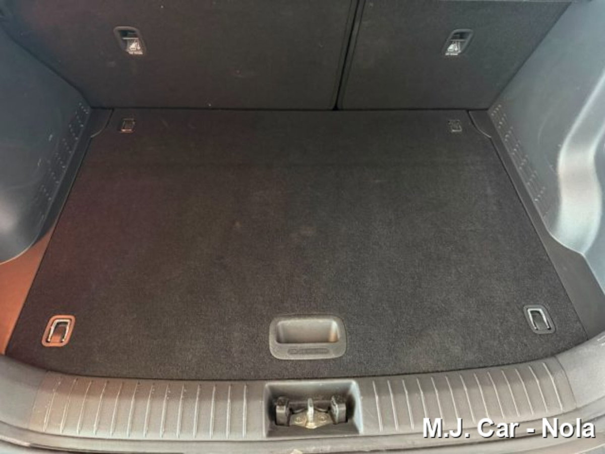 Hyundai Kona 1.6 CRDI 115 CV XTech (16)
