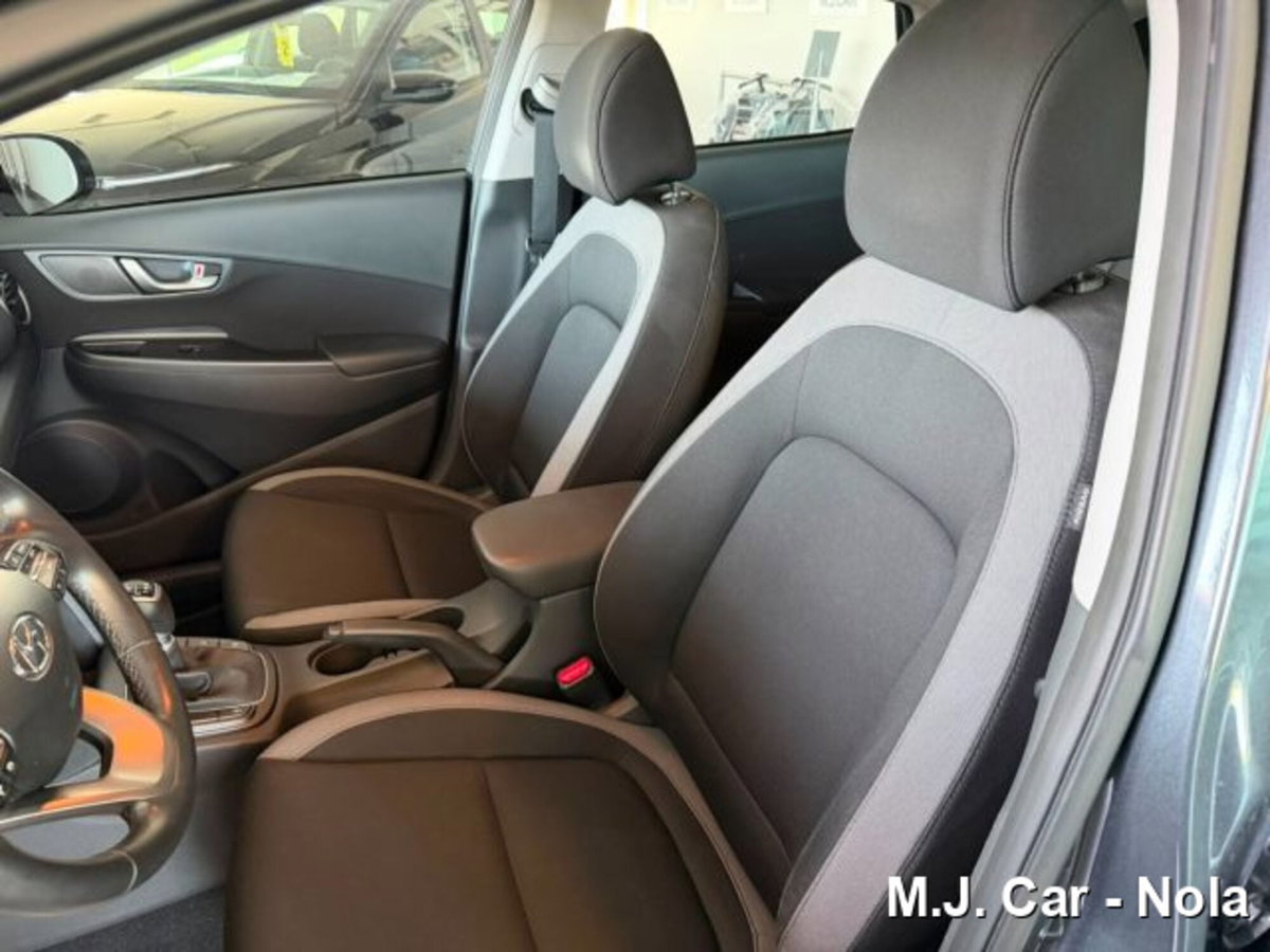 Hyundai Kona 1.6 CRDI 115 CV XTech (9)
