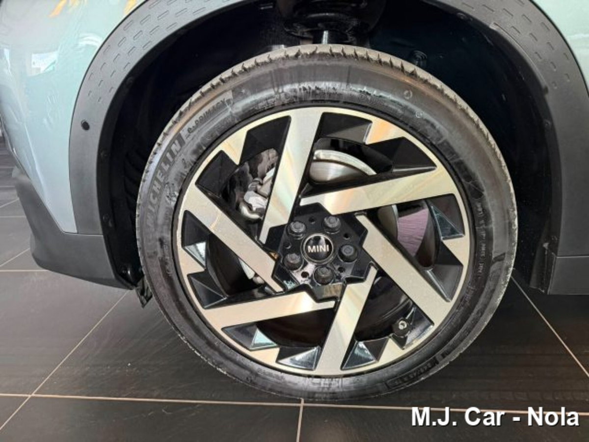 MINI Mini Countryman 2.0 Cooper D Business Countryman (18)