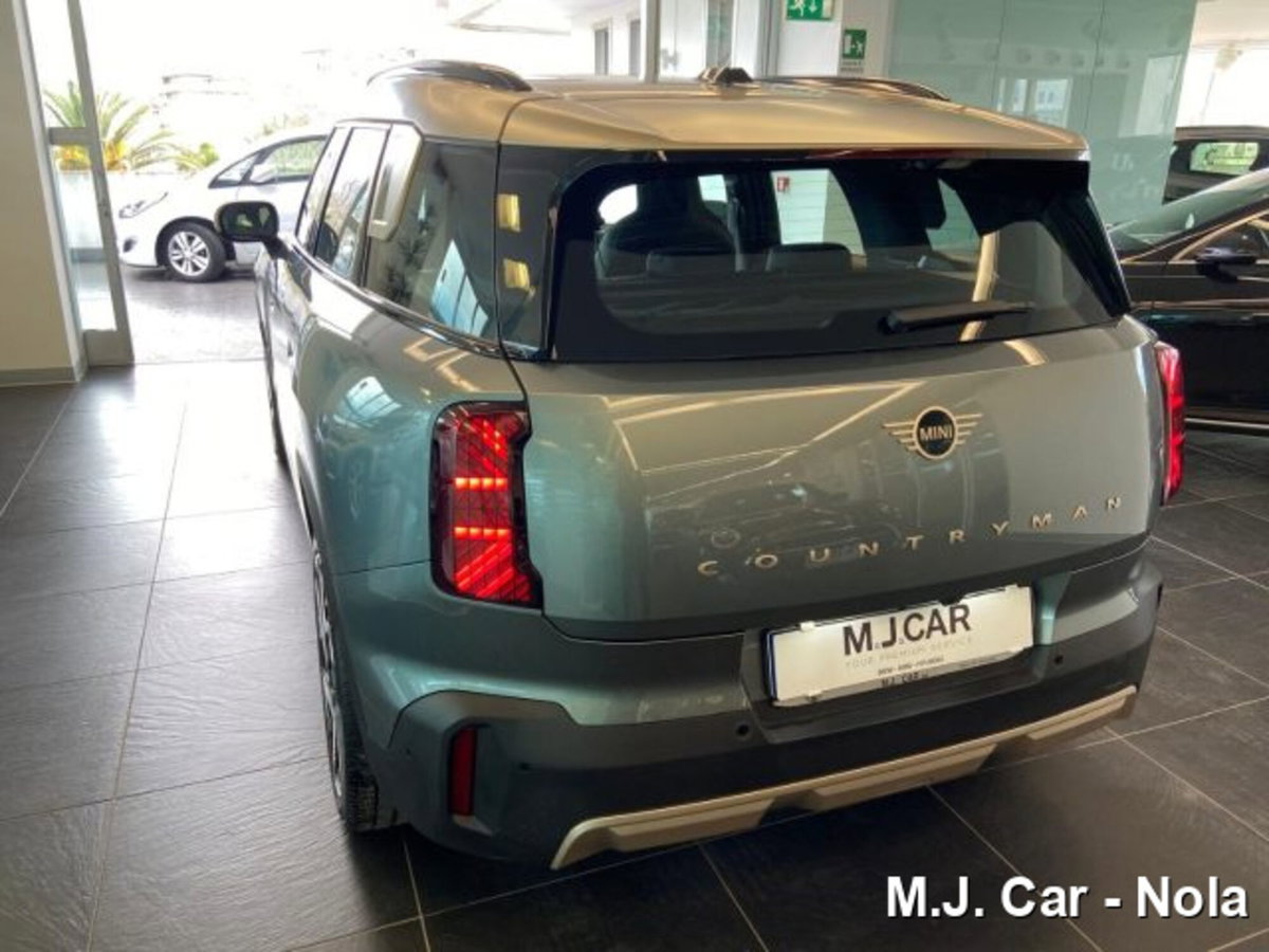 MINI Mini Countryman 2.0 Cooper D Business Countryman (7)