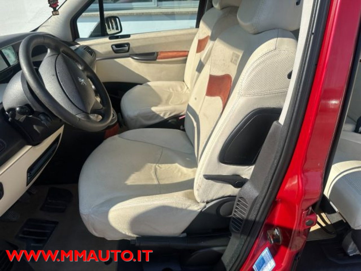 Peugeot 807 HDi FAP SV (10)